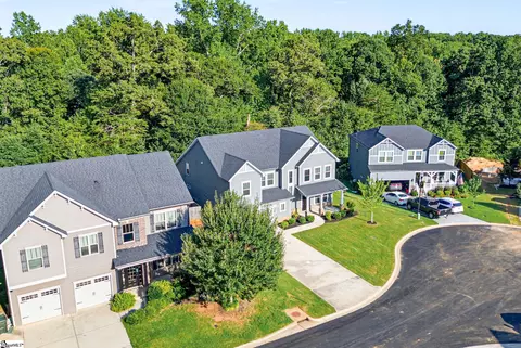 View/Area - 421 Combahee Ct, Greer, SC 29651 photo 1 of 2