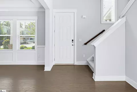 Entry Way - 421 Combahee Ct, Greer, SC 29651 photo 2 of 5