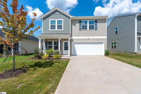 12023 Lansbury Dr, Inman, SC 29349