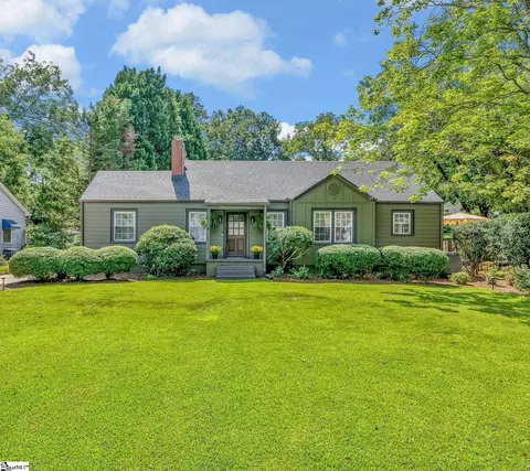 15 Cammer Ave, Greenville, SC 29605