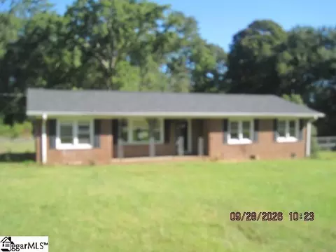 200 Windsor Dr, Laurens, SC 29360