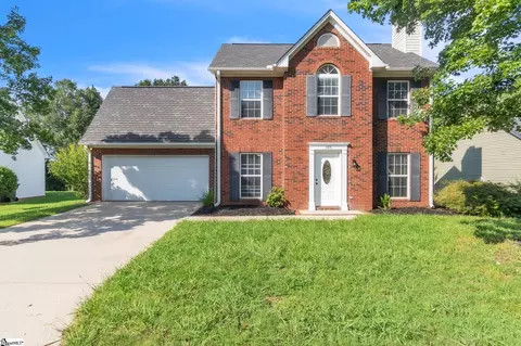 340 Riverside Chase Cir, Greer, SC 29650