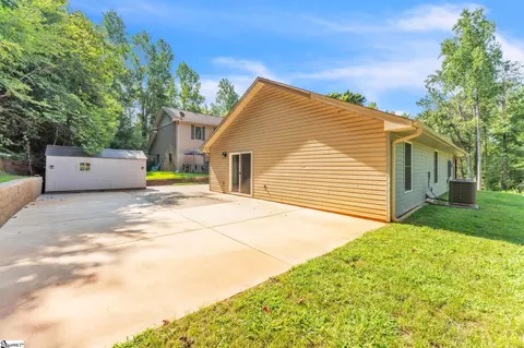 Exterior - 14047 E Camelia Ln, Seneca, SC 29678 photo 2 of 2