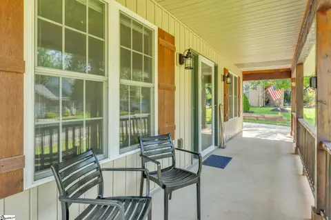 Exterior - 14047 E Camelia Ln, Seneca, SC 29678 photo 1 of 2