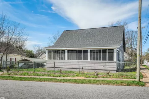 59 Smythe Ave, Greenville, SC 29605
