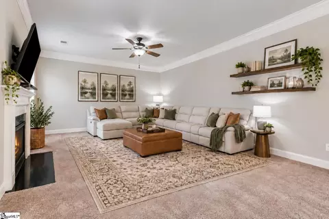 Living - 274 Braselton St, Greer, SC 29651 photo 2 of 2