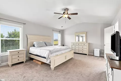Bedroom - 274 Braselton St, Greer, SC 29651 photo 1 of 7