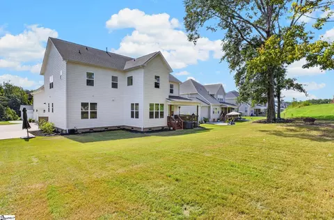 Exterior - 732 Enoree River Pl, Greer, SC 29651 photo 6 of 8