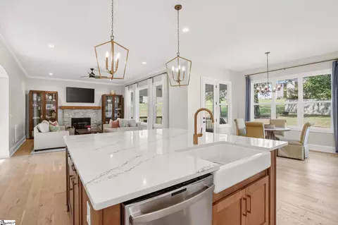 Kitchen - 732 Enoree River Pl, Greer, SC 29651 photo 6 of 6