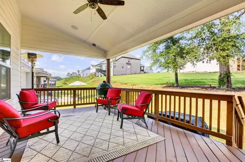 Exterior - 732 Enoree River Pl, Greer, SC 29651 photo 4 of 8