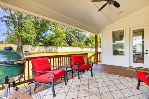 Exterior - 732 Enoree River Pl, Greer, SC 29651 photo 5 of 8