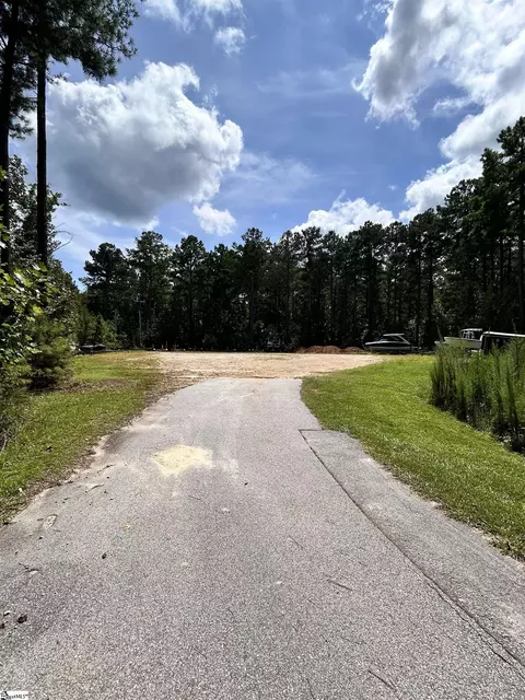 Undisclosed, Seneca, SC 29672 photo 24
