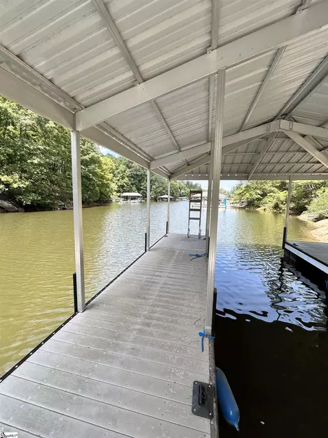 Undisclosed, Seneca, SC 29672 photo 15