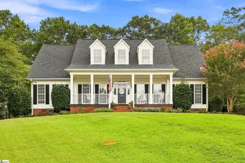 212 Crossington Way, Fountain Inn, SC 29644
