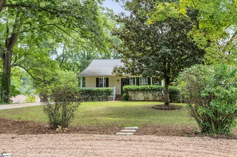 118 Dixie Ave, Greenville, SC 29607