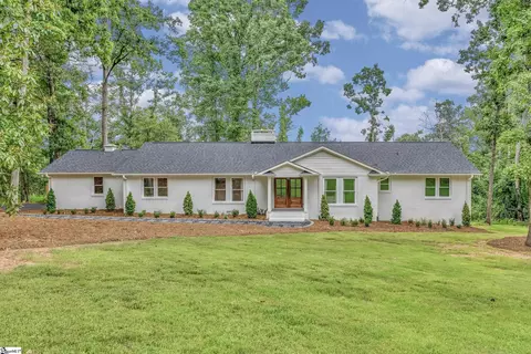 111 Rolling Green Cir, Greenville, SC 29615