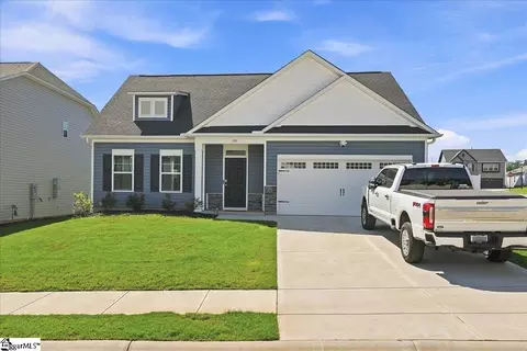 100 Denbigh Ln, Greenville, SC 29605