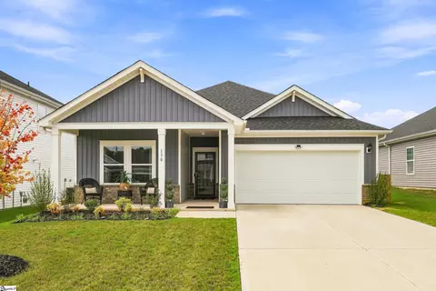130 Firehole Rd, Gray Court, SC 29645