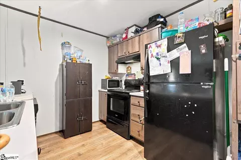 110 Hideaway Dr, Sunset, SC 29685 photo 8