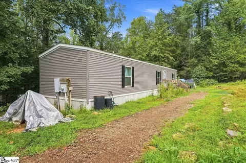 110 Hideaway Dr, Sunset, SC 29685 photo 3