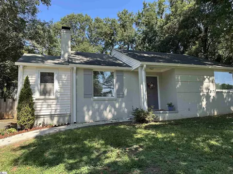 1 Milford Ln, Greenville, SC 29605