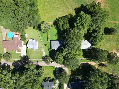 View/Area - 521 E Main St, Pendleton, SC 29670 photo 6 of 9