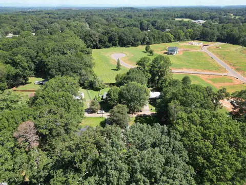 View/Area - 521 E Main St, Pendleton, SC 29670 photo 5 of 9