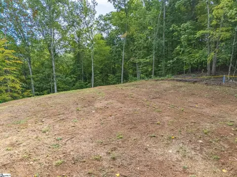 110 N Silver Lake Dr, Taylors, SC 29687