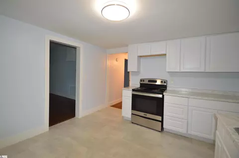 Kitchen - 30 Porter St, Tryon, NC 28782 photo 2 of 5