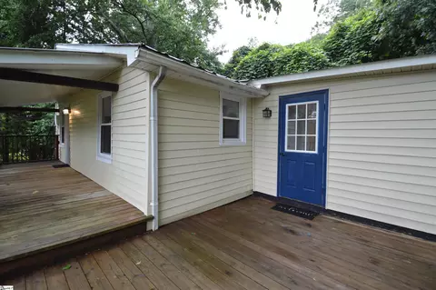 Exterior - 30 Porter St, Tryon, NC 28782 photo 3 of 8