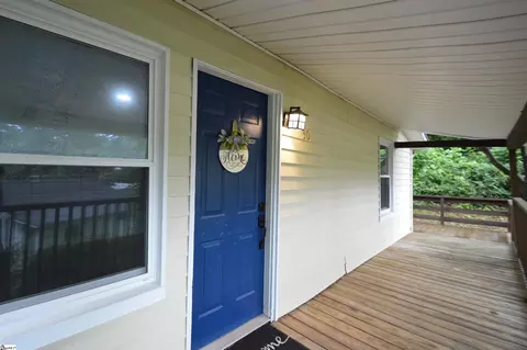 Exterior - 30 Porter St, Tryon, NC 28782 photo 5 of 8