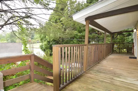 Exterior - 30 Porter St, Tryon, NC 28782 photo 6 of 8
