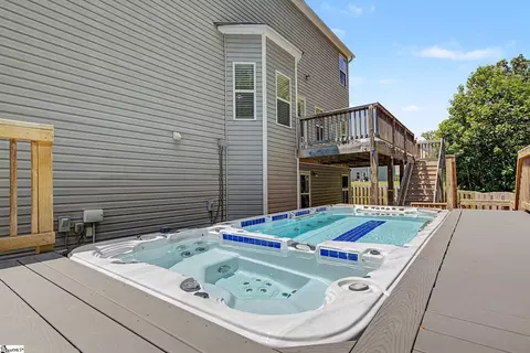 120 Winespring Pl, Simpsonville, SC 29681