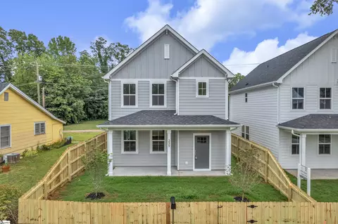 239 Willard St, Greenville, SC 29611