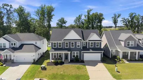 481 Fenwick Dr, Woodruff, SC 29388