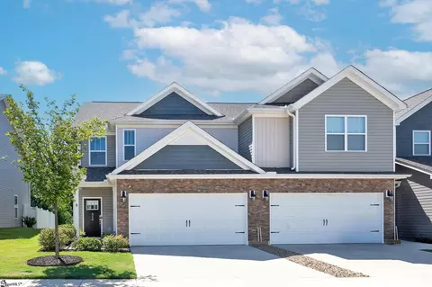 316 Cub Ct, Greenville, SC 29609