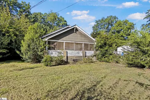 219 Heatherly Dr, Greenville, SC 29611