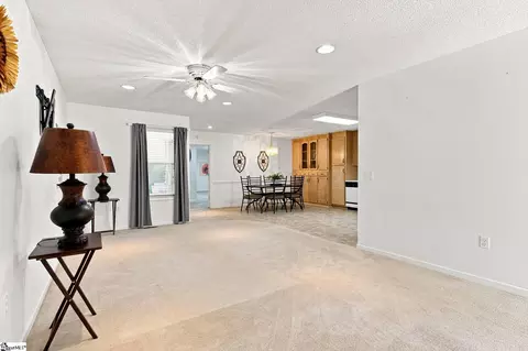 Living - 109 E St, Williamston, SC 29697 photo 3 of 5