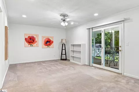 Living - 109 E St, Williamston, SC 29697 photo 4 of 5
