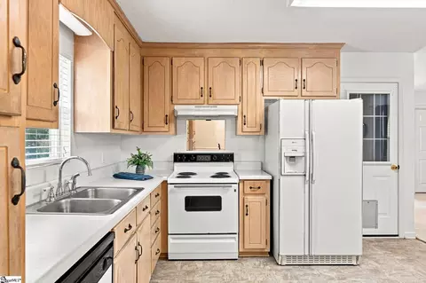 Kitchen - 109 E St, Williamston, SC 29697 photo 2 of 3