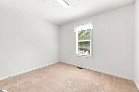 Bedroom - 109 E St, Williamston, SC 29697 photo 4 of 5