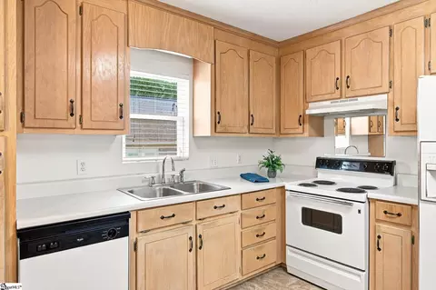 Kitchen - 109 E St, Williamston, SC 29697 photo 3 of 3