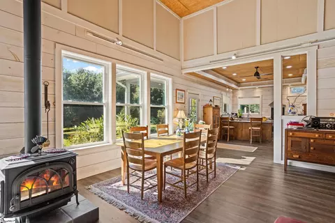 Dining - 770 Dickson Rd, Campobello, SC 29322 photo 2 of 2