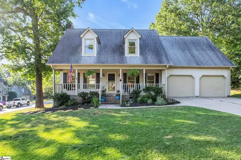 202 Bright Water Ln, Greenville, SC 29609