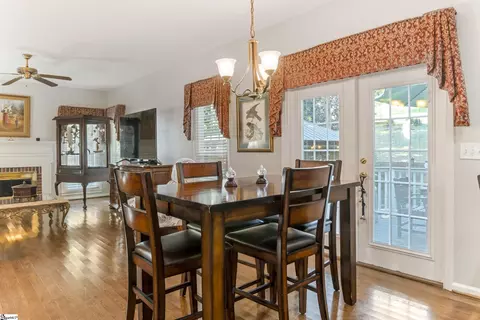 Dining - 137 Timberleaf Dr, Duncan, SC 29334 photo 2 of 2