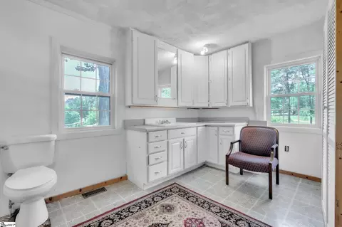 Bath - 602 Harper Rd, Pendleton, SC 29670 photo 1 of 2