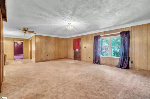 Living - 602 Harper Rd, Pendleton, SC 29670 photo 4 of 4