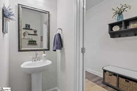 Entry Way - 433 Yellow Fox Rd, Greer, SC 29650 photo 3 of 3