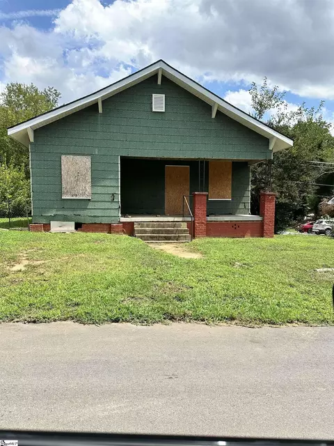 265 Beacon St, Greenville, SC 29605