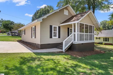 201 Beattie St, Simpsonville, SC 29681